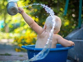 O que se deve e não se deve fazer na hora de brincar O que se deve e não se deve fazer na hora de brincar