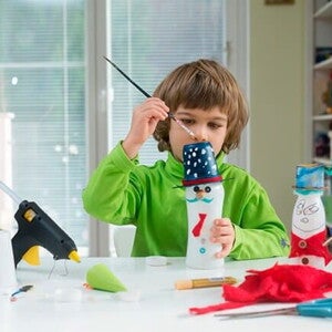 4 brinquedos infantis sustentáveis feitos com reaproveitamento de objetos 4 brinquedos infantis sustentáveis feitos com reaproveitamento de objetos
